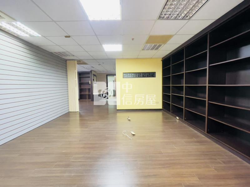 新聯合國4房雙平車房屋室內格局與周邊環境