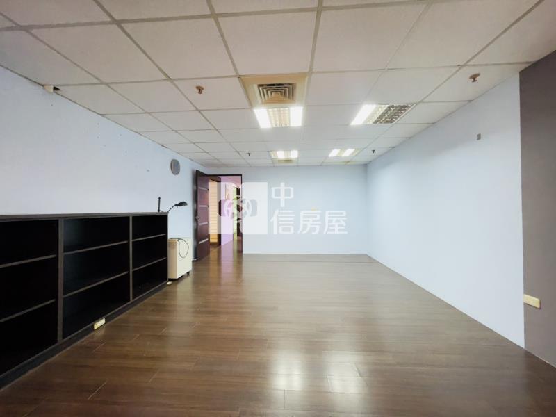 新聯合國4房雙平車房屋室內格局與周邊環境