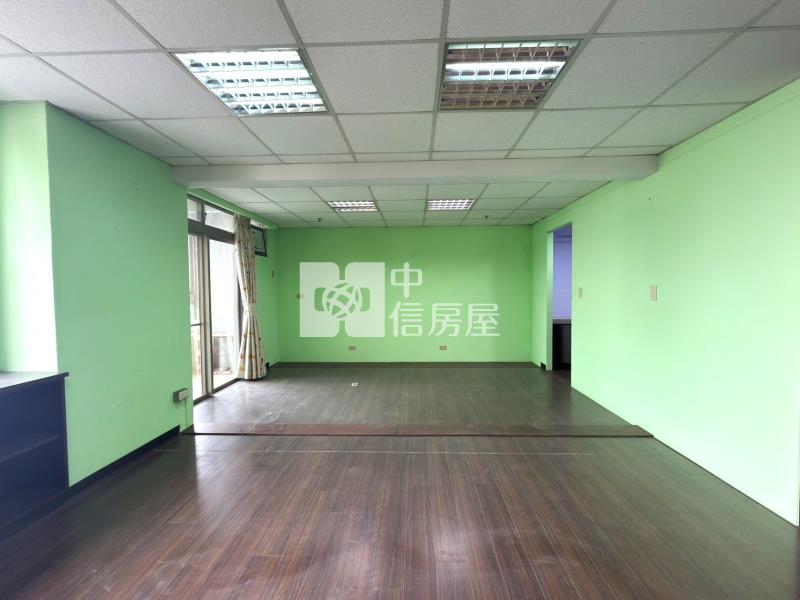 新聯合國4房雙平車房屋室內格局與周邊環境