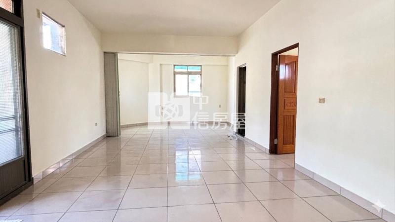 安一路採光通風三房房屋室內格局與周邊環境