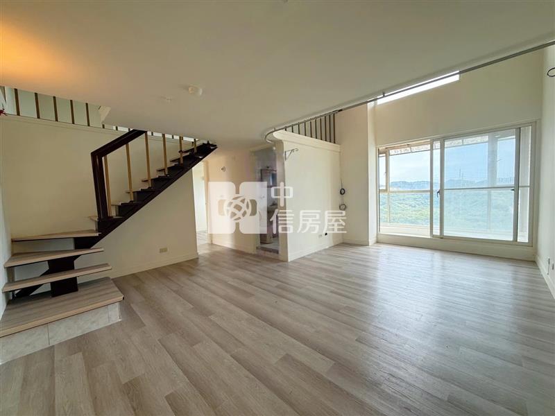 喜市挑高4米5景觀屋房屋室內格局與周邊環境