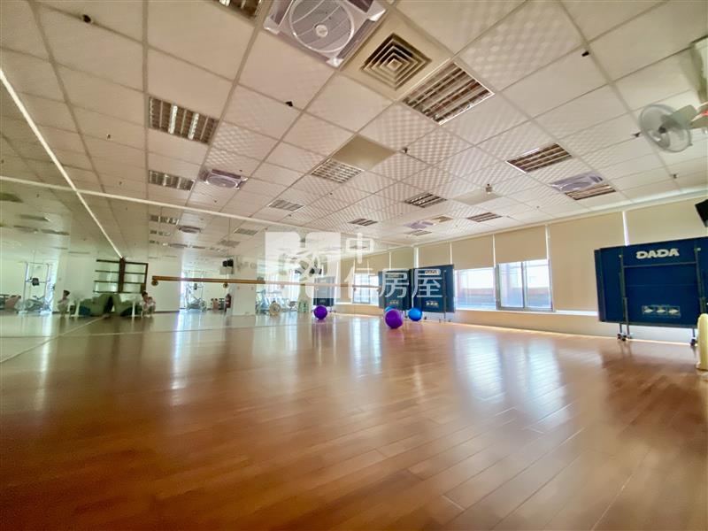 中國醫旁稀有室內53坪高樓層景觀五房房屋室內格局與周邊環境