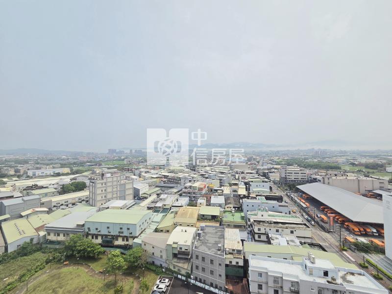 織未來永久視野3房平車(專任)房屋室內格局與周邊環境