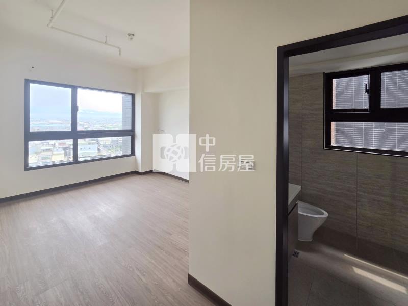 織未來高樓美視野3房平車(專任)房屋室內格局與周邊環境