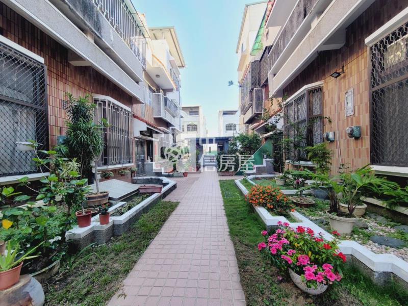 平實公園旁雙車庫別墅房屋室內格局與周邊環境