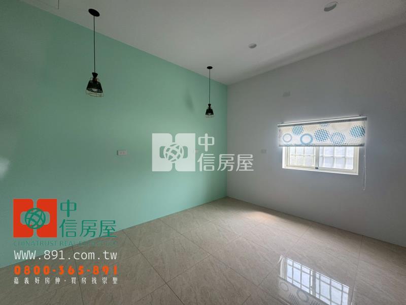 崎子頭全新整理車庫別墅房屋室內格局與周邊環境