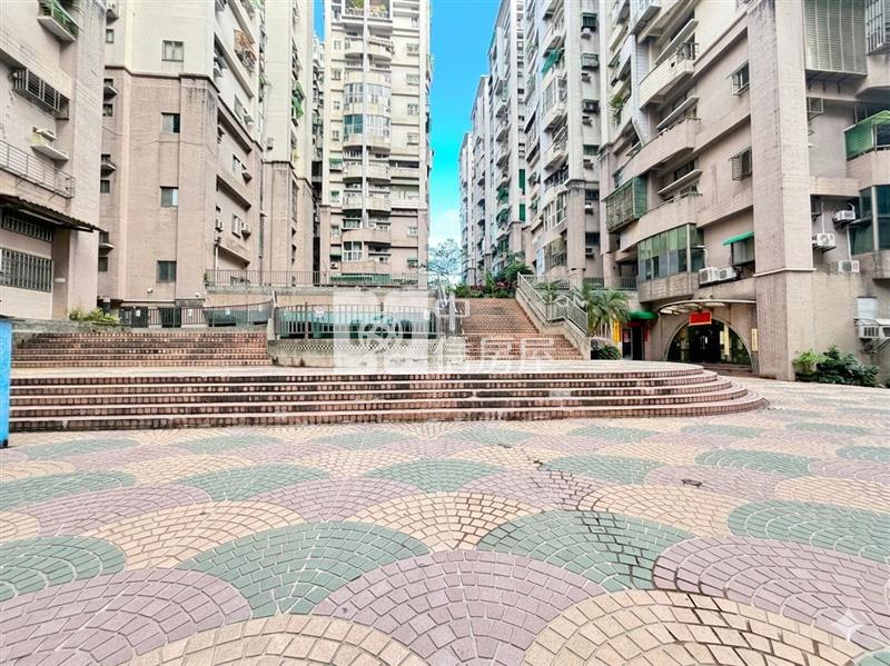 喜市稀有一樓店面投資自用二相宜房屋室內格局與周邊環境