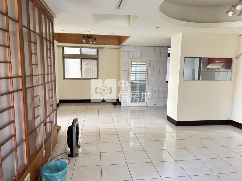 中壢高中旁三房美寓房屋室內格局與周邊環境