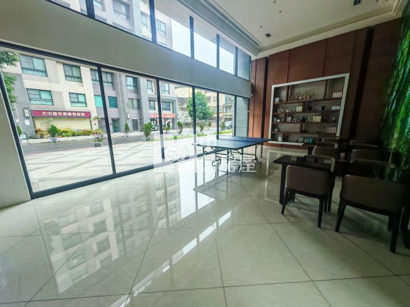 華勛禮昂電梯2房車房屋室內格局與周邊環境