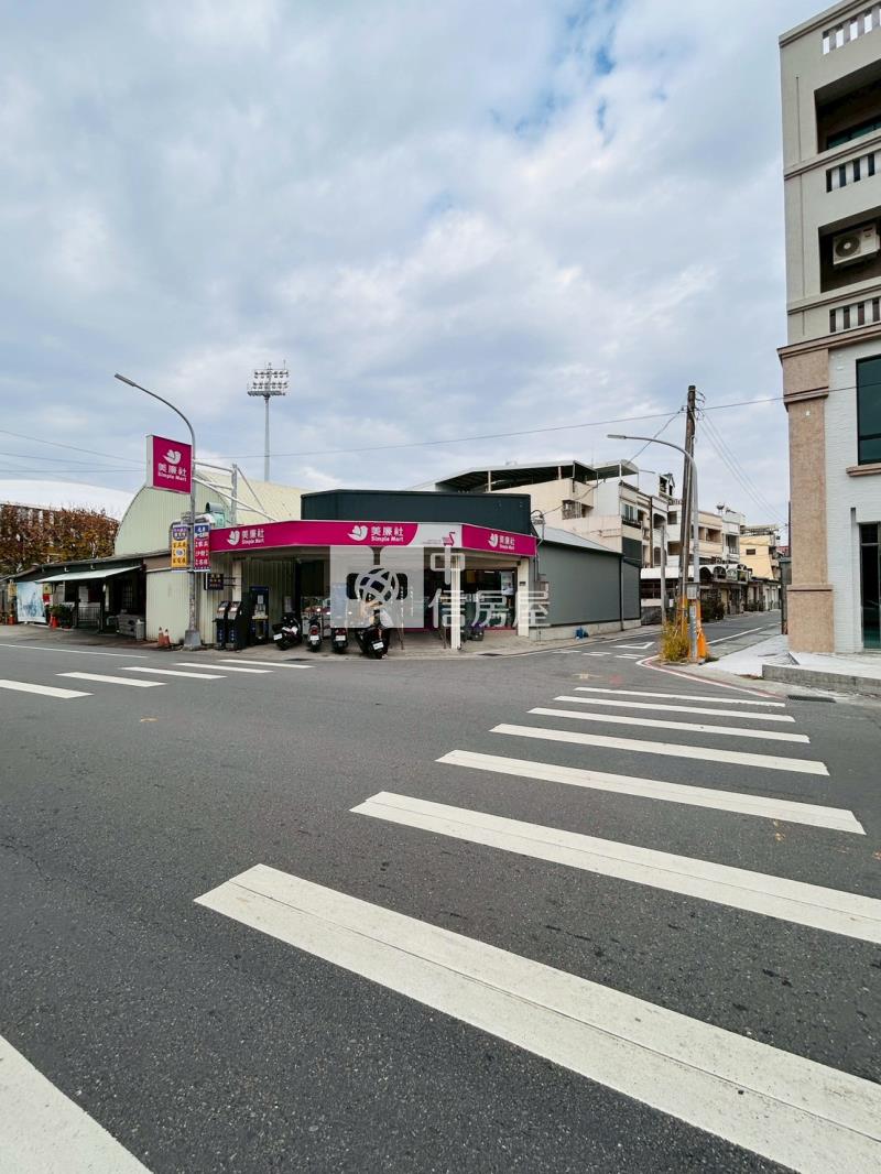 斗南高中旁大面寬建地房屋室內格局與周邊環境