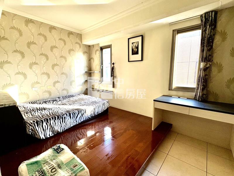 崇德商圈臨路雙車店墅(專任)房屋室內格局與周邊環境