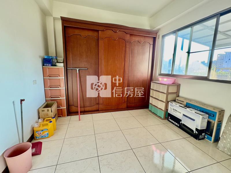 崇德商圈臨路雙車店墅(專任)房屋室內格局與周邊環境