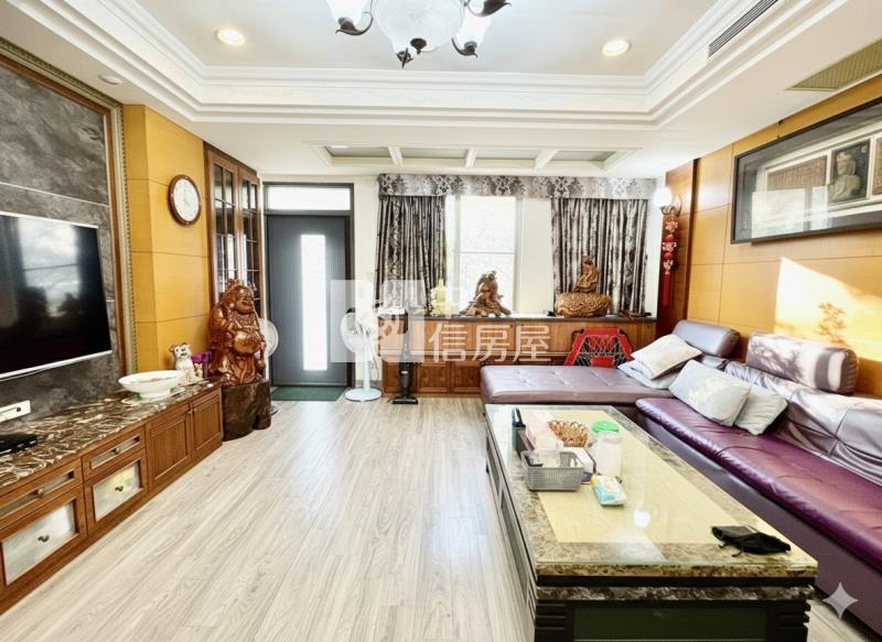 崇德商圈臨路雙車店墅(專任)房屋室內格局與周邊環境