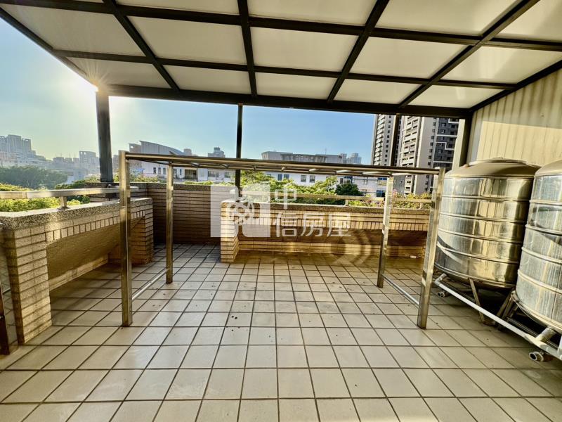 崇德商圈臨路雙車店墅(專任)房屋室內格局與周邊環境