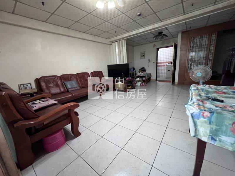 207新生國小旁景觀華廈房屋室內格局與周邊環境