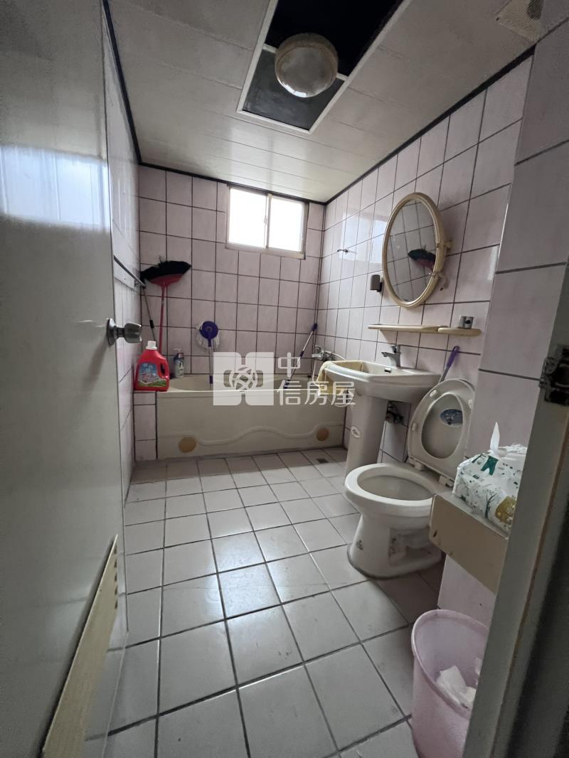 207新生國小旁景觀華廈房屋室內格局與周邊環境