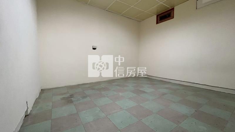 A22捷運站旁公寓三樓房屋室內格局與周邊環境