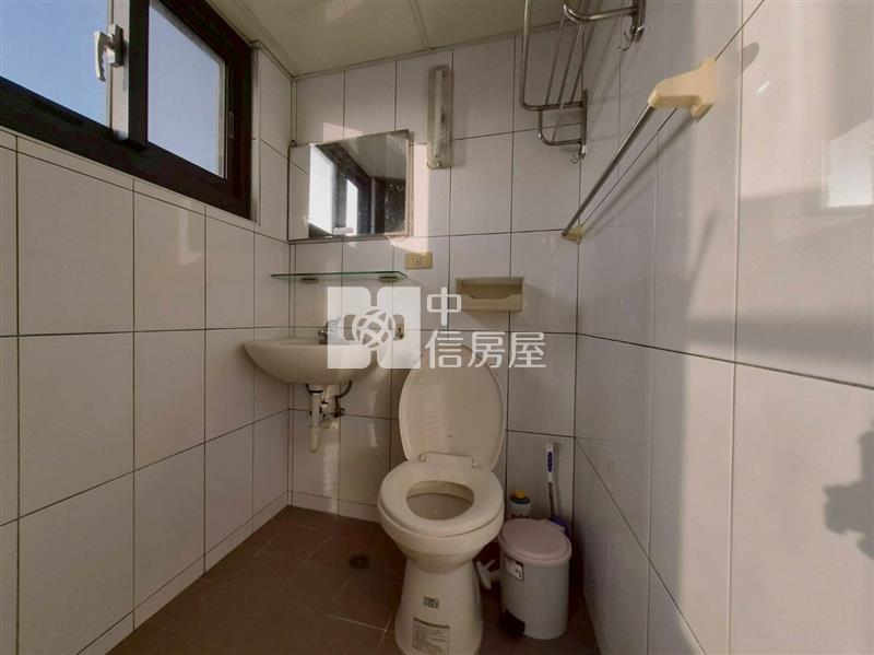湖內美四房電寓房屋室內格局與周邊環境