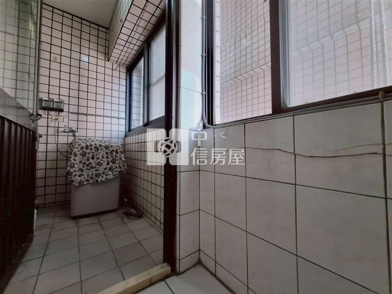 湖內美四房電寓房屋室內格局與周邊環境