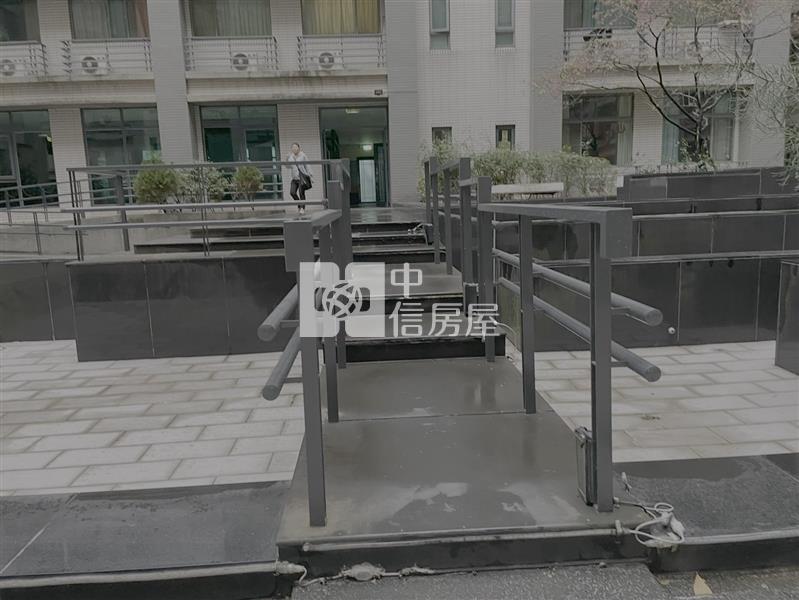 元智大富翁 電梯雙套房房屋室內格局與周邊環境