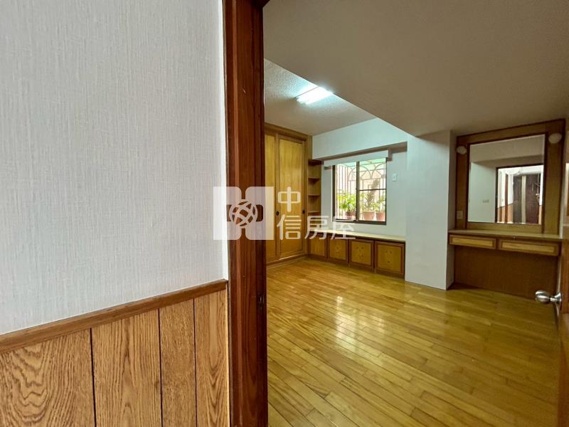 建興國中雙學區好宅+升降式平車房屋室內格局與周邊環境