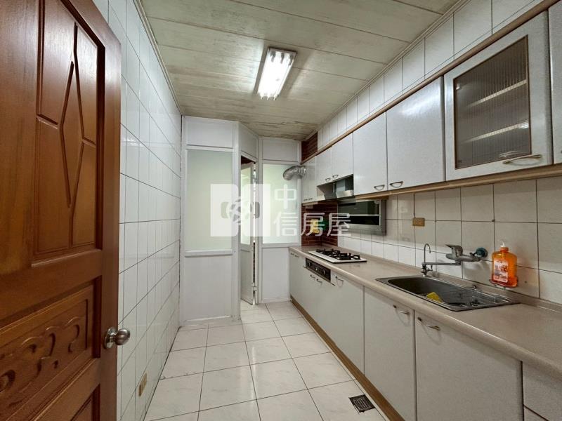 建興國中雙學區好宅+升降式平車房屋室內格局與周邊環境