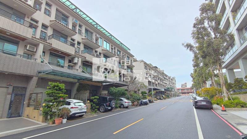 虎尾寮南紡和歌山店面車墅