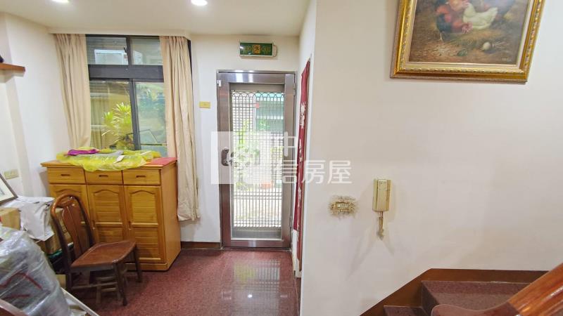 虎尾寮南紡和歌山店面車墅房屋室內格局與周邊環境