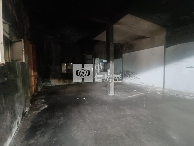 大里國中路工業區廠房房屋室內格局與周邊環境