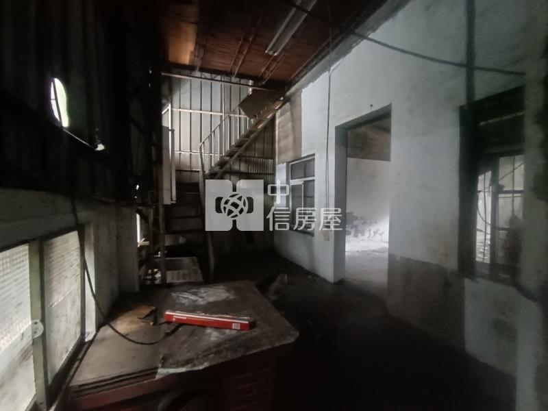 大里國中路工業區廠房房屋室內格局與周邊環境