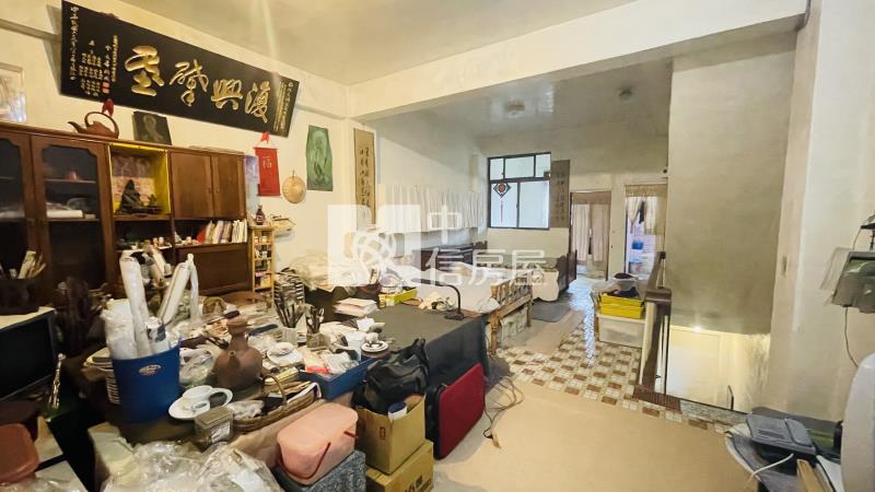 宜市文教區商圈雙面路店住房屋室內格局與周邊環境