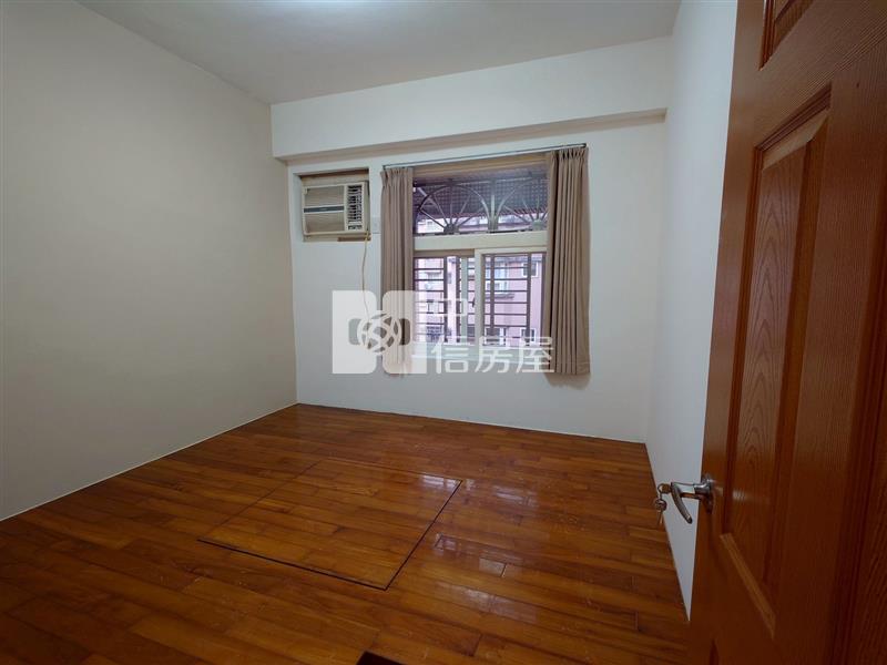 比佛利溫馨四房房屋室內格局與周邊環境