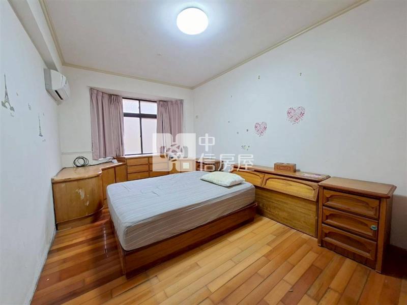 新明市場中壢夜市 愛儷名園大空間三房房屋室內格局與周邊環境