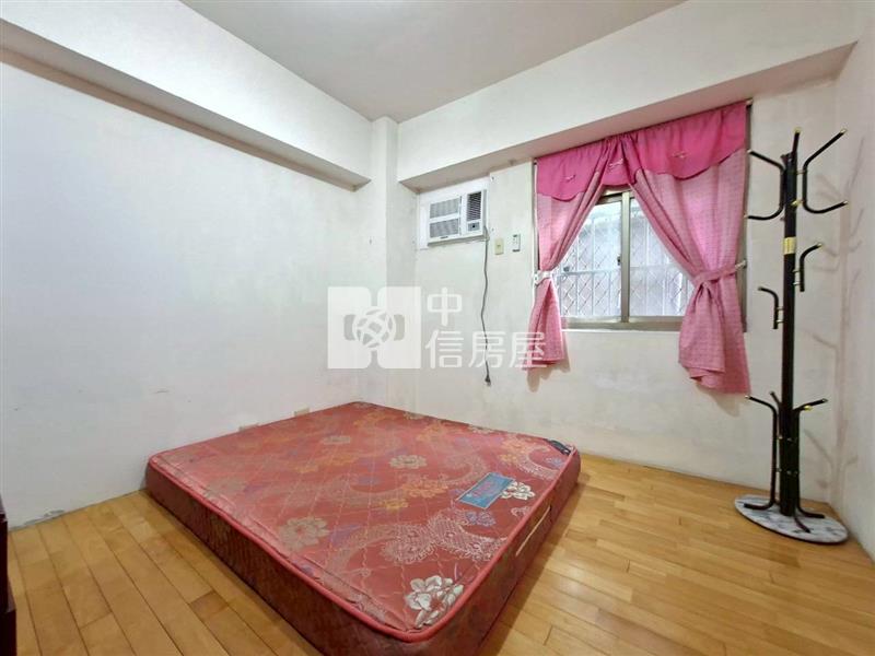 龍岡圓環御花園電梯三房房屋室內格局與周邊環境