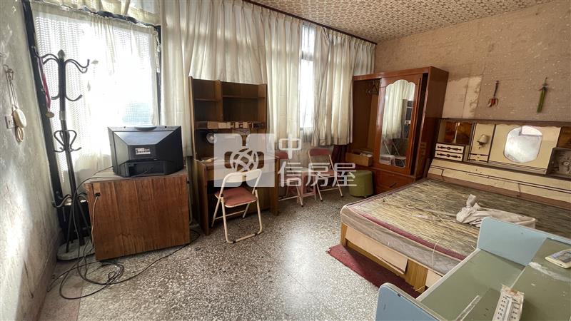 B1-71鐵花商圈金店住房屋室內格局與周邊環境