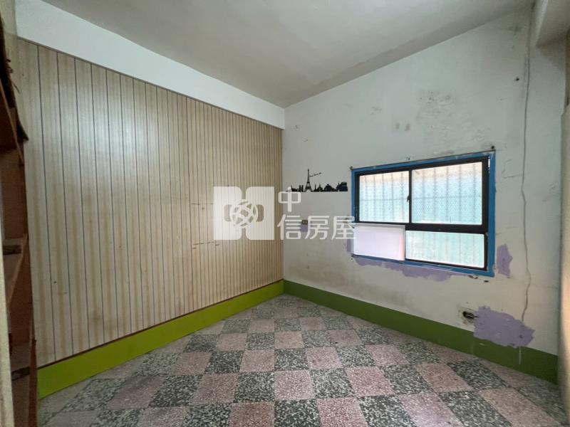 潮州鎮邊車庫透天房屋室內格局與周邊環境