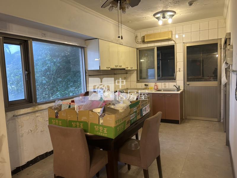 ◆義二路電梯4房+車位房屋室內格局與周邊環境