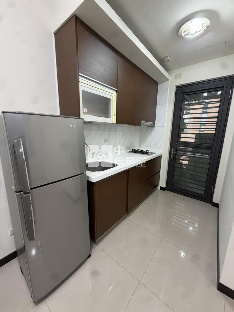 樂活城市櫻花美景一房車位房屋室內格局與周邊環境