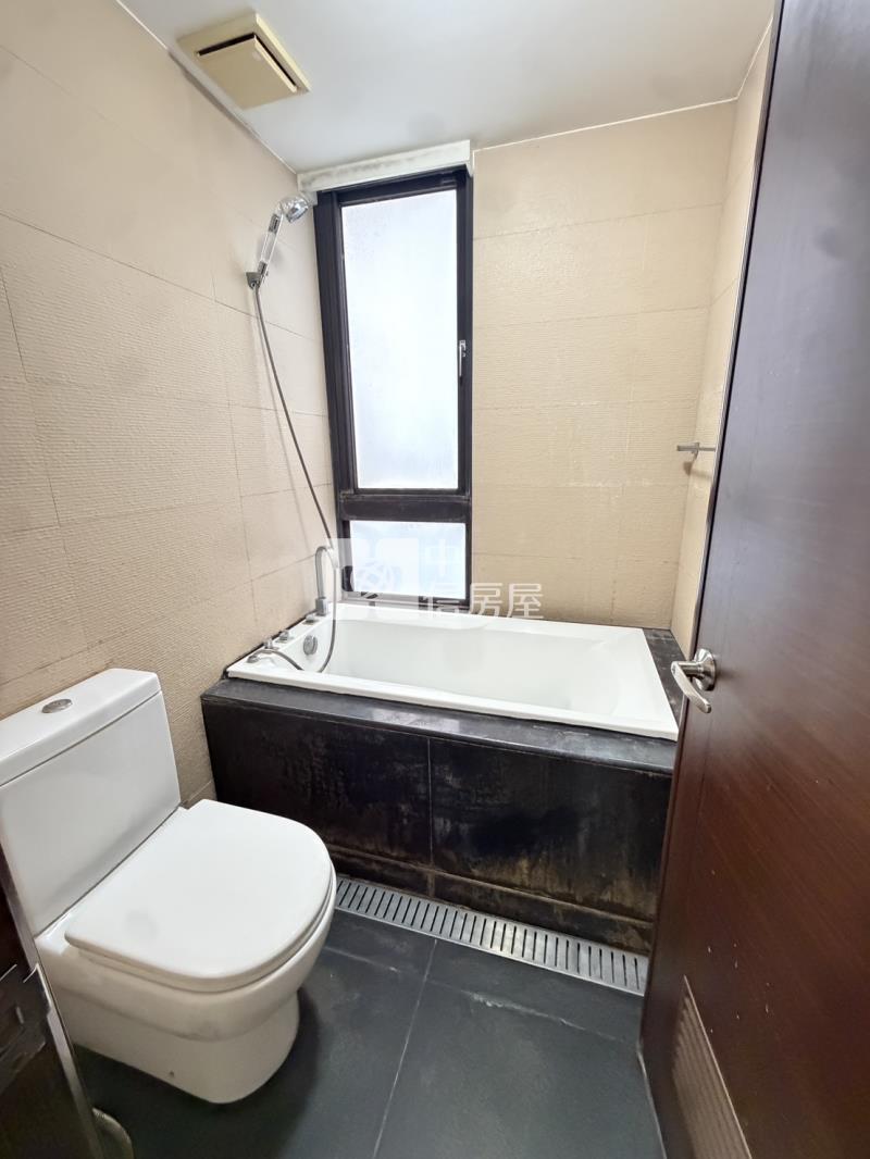 樂活城市櫻花美景一房車位房屋室內格局與周邊環境