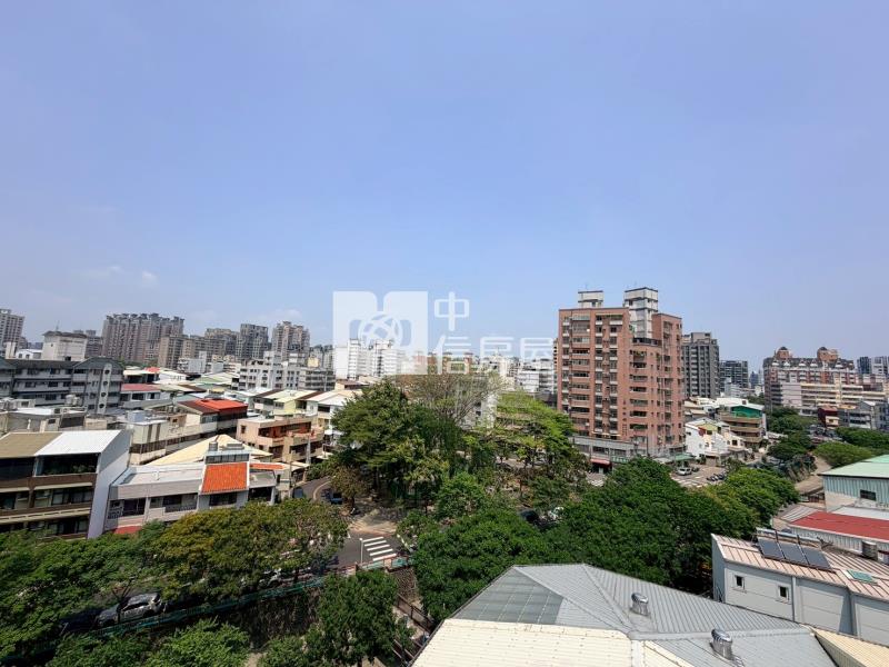 (立彩時盛川)文心捷運站-時盛川全新落成景觀三房平車(7D)房屋室內格局與周邊環境