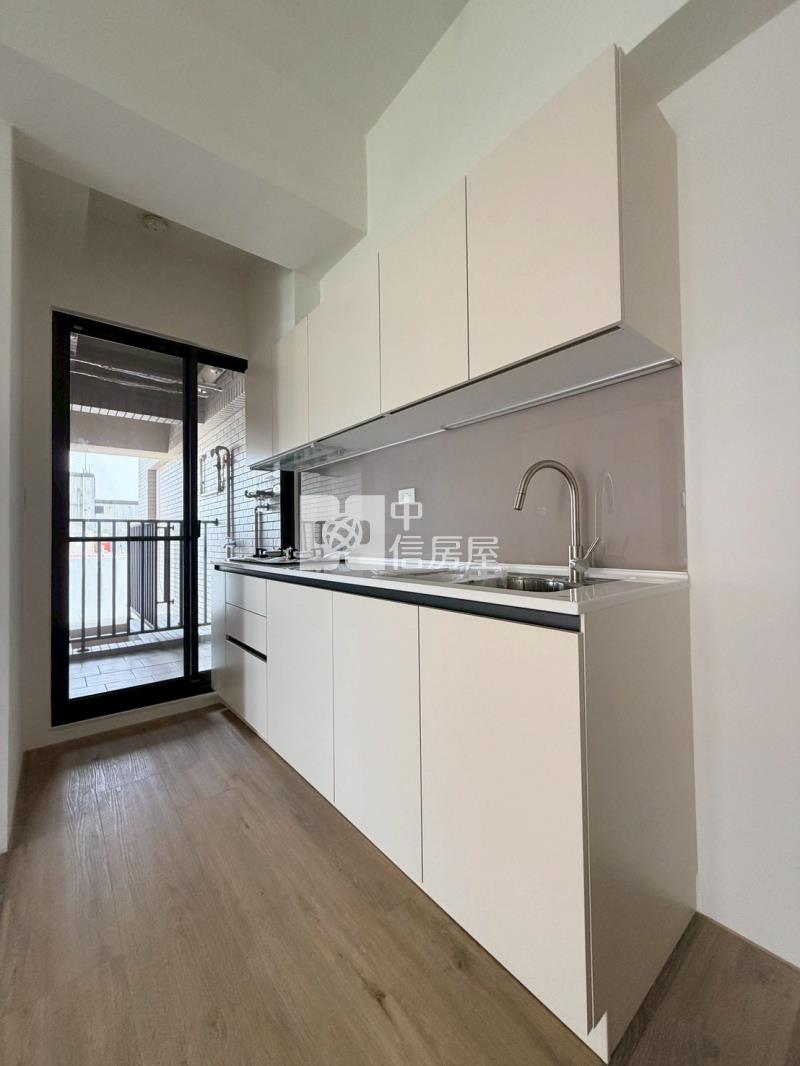 (立彩時盛川)文心捷運站-時盛川全新落成景觀三房平車(7D)房屋室內格局與周邊環境