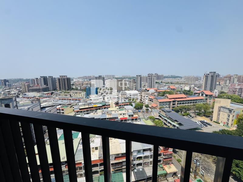 市區景觀兩房車｜龍科｜閱森活房屋室內格局與周邊環境