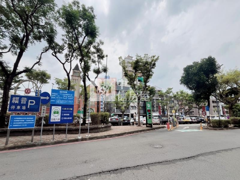 一中商圈低總價三房房屋室內格局與周邊環境