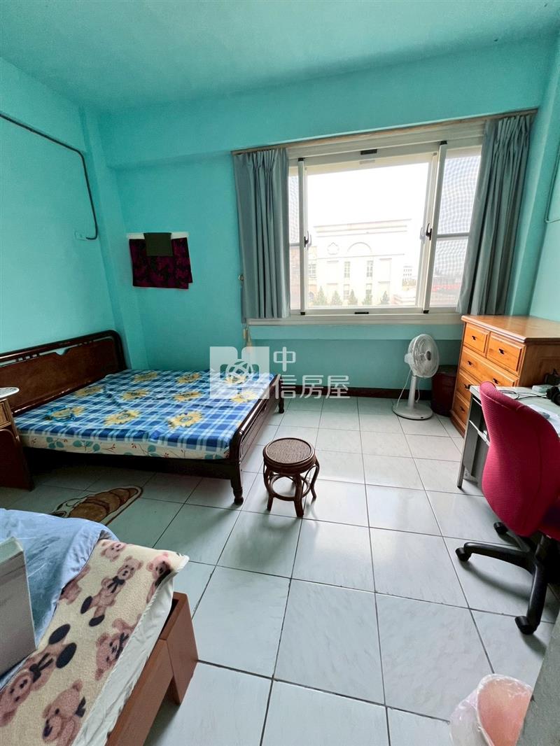 B1-79地檢署前超讚金店住房屋室內格局與周邊環境