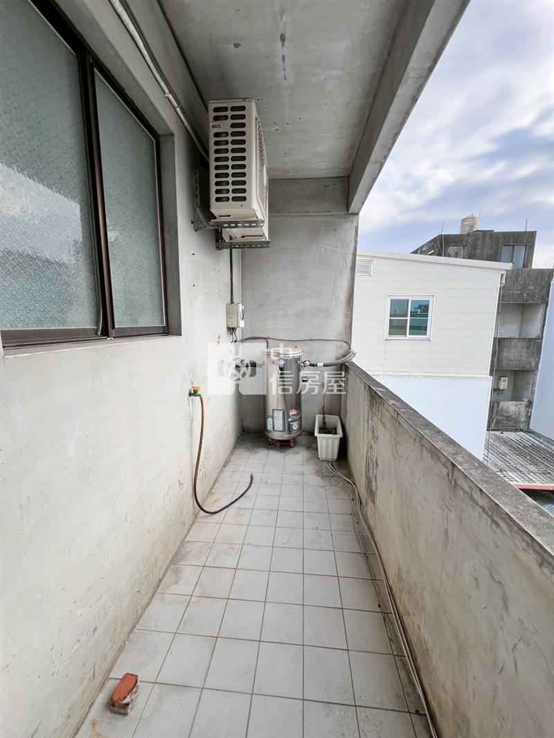 B1-79地檢署前超讚金店住房屋室內格局與周邊環境