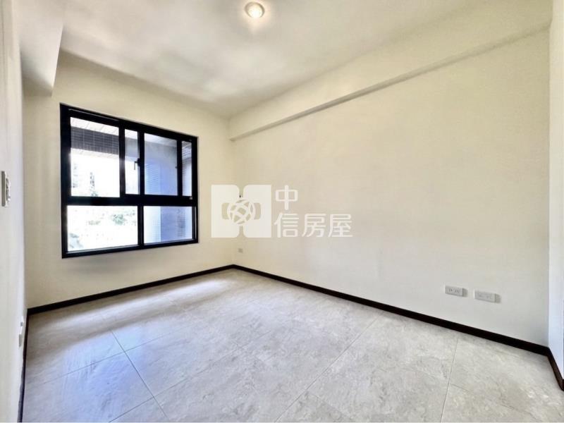 新橫濱星野景觀天際兩房平車房屋室內格局與周邊環境