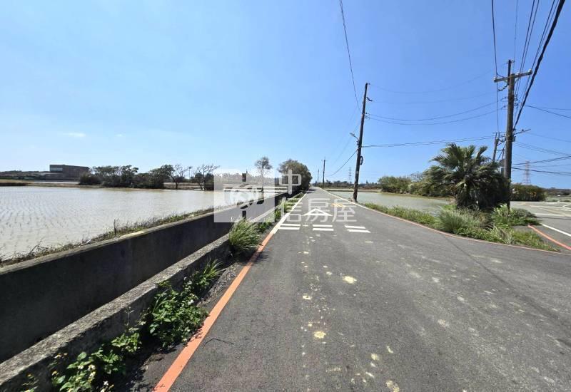 觀音66【保興路旁】正10米路農地378坪(二)房屋室內格局與周邊環境