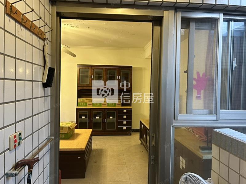 ◆義二路電梯3房+車位房屋室內格局與周邊環境