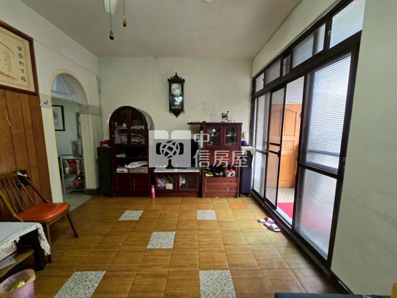 中壢交流道超大2房美寓房屋室內格局與周邊環境