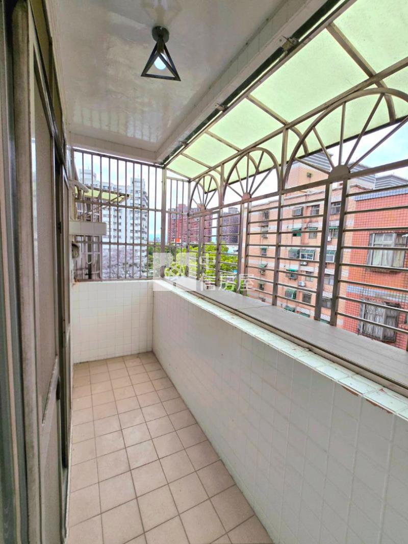 平鎮車站超美3房+車位超好抽房屋室內格局與周邊環境